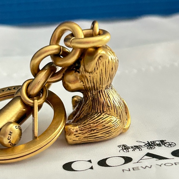 Coach dog Keychain/ Bag Charm - Picture 4 of 10